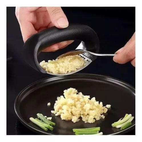 MACHACADOR DE AJO